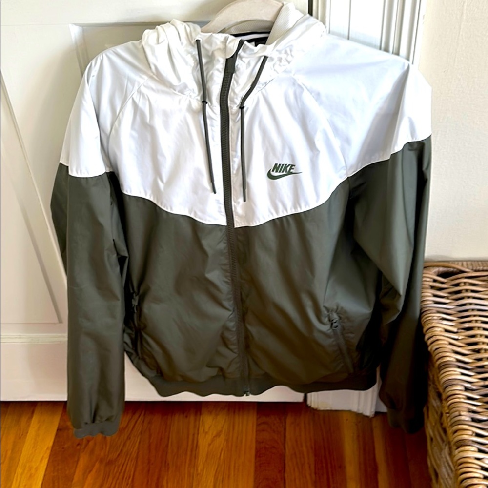 Nike windbreaker